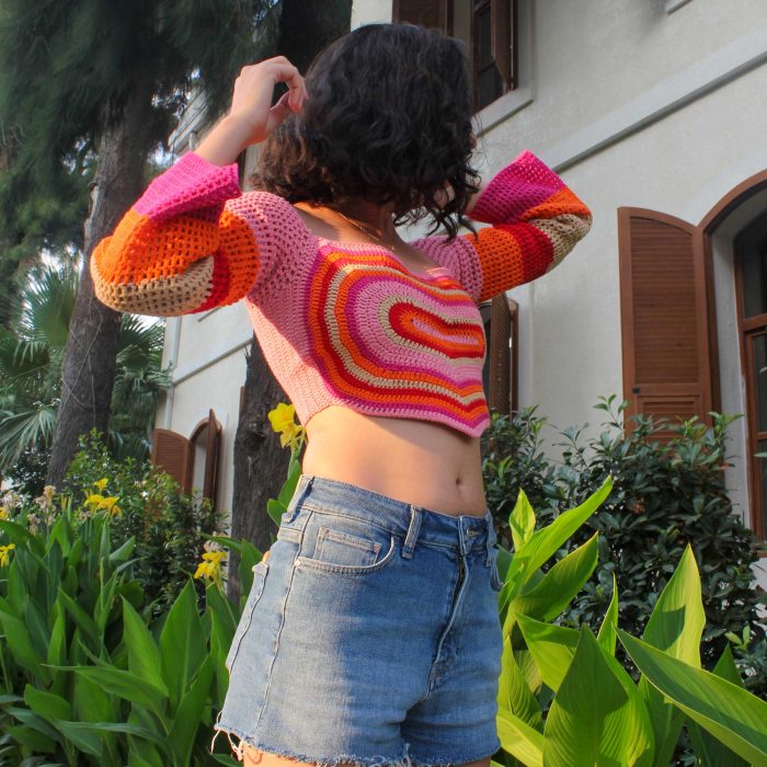 Tığ İşi Kalpli Uzun Kollu Crop Top | 2025 Koleksiyonu – Bild 3