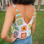 V Yaka Süveter – El Yapımı, Granny Motifli - Image 7