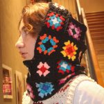 Siyah Klasik Büyükanne Balaklava | 12 Saat El Emeği – Image 4