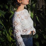 Uzun Kollu El Örgüsü Beyaz File Bluz – Rahat ve Nefes Alan Tasarım - Image 6