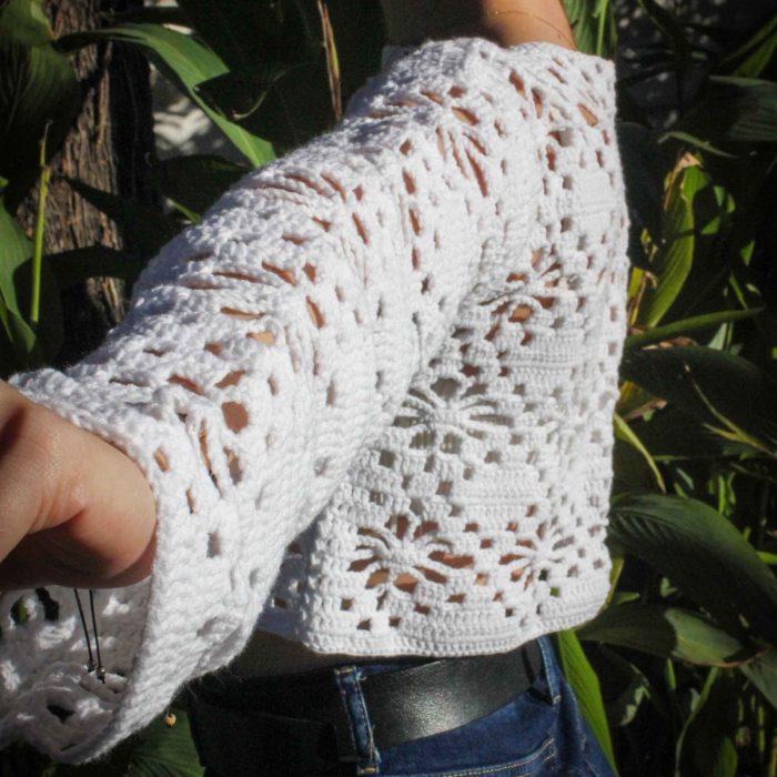 Uzun Kollu El Örgüsü Beyaz File Bluz – Rahat ve Nefes Alan Tasarım - Image 5