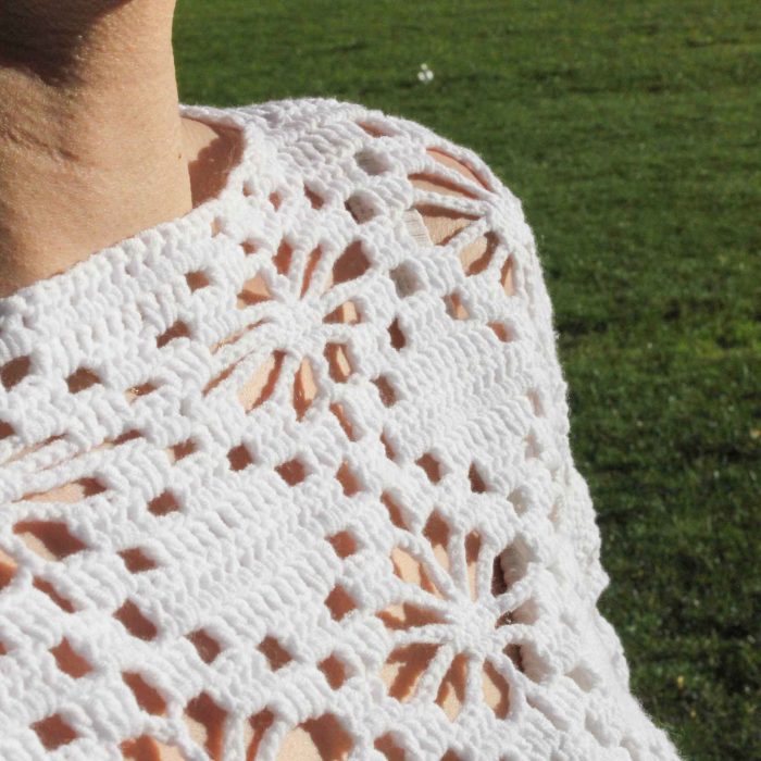 Uzun Kollu El Örgüsü Beyaz File Bluz – Rahat ve Nefes Alan Tasarım - Image 7