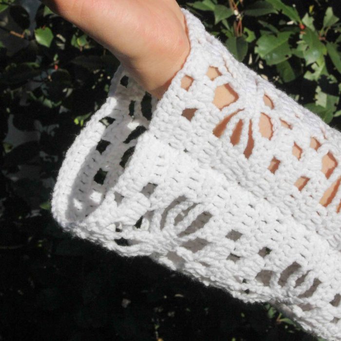 Uzun Kollu El Örgüsü Beyaz File Bluz – Rahat ve Nefes Alan Tasarım - Image 9