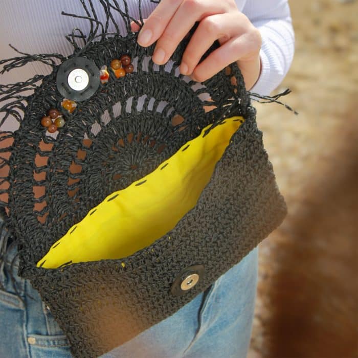 Kağıt İp Çapraz Çanta - Püskül ve Doğal Taş Detaylı – Image 7