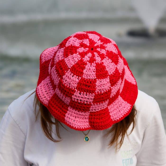 Damalı Renkli  Bucket Şapka – Unisex, Pembe ve Kırmızı — изображение 6