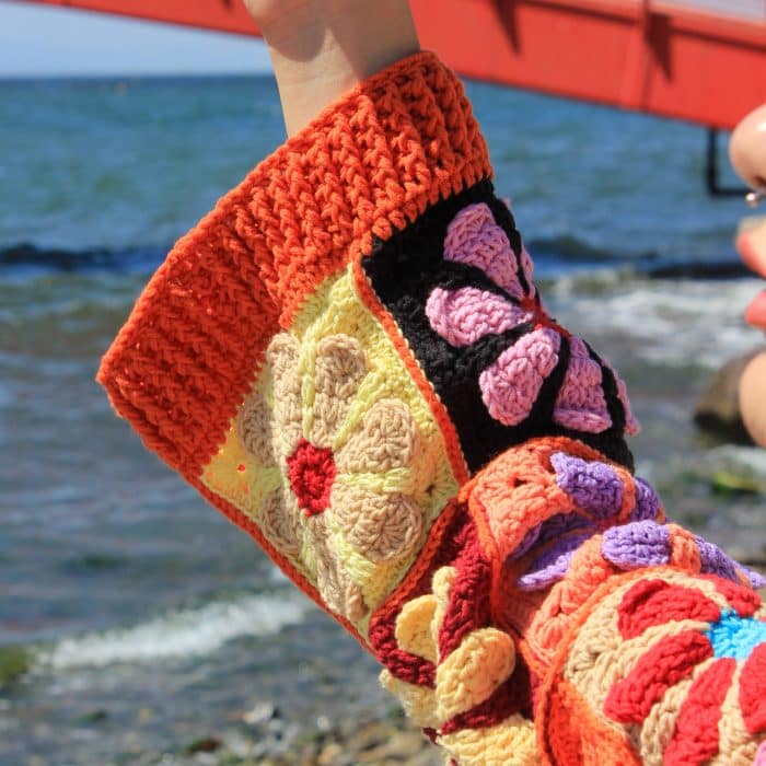 3D Çiçekli Motif Hırka | 30 Saat El Emeği – Bild 4