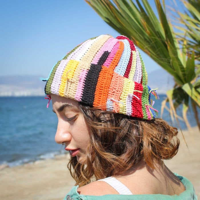 Artık İplerden Renkli Püsküllü Bere - İleri Dönüştürülmüş – Image 8