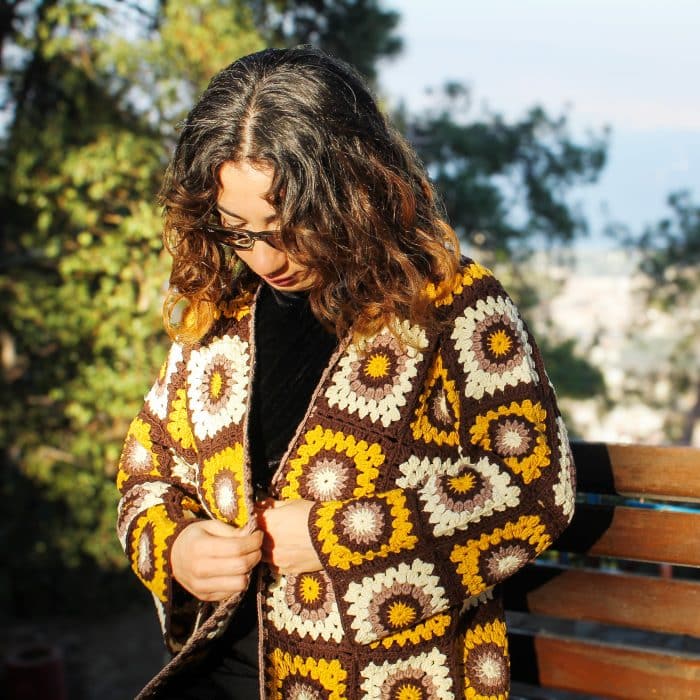 İkonik Patchwork Motif Uzun Hırka | 30 Saat El Emeği – Bild 6