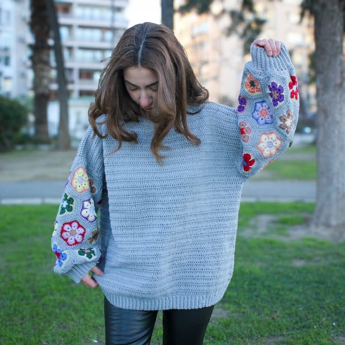 Afrika Çiçek Motifli Oversize Sweatshirt - El Örgüsü, Renkli & Özgün - Görsel 6