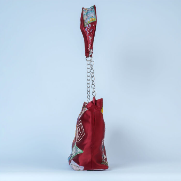 Bordo El Yapımı Omuz Çantası – Zincir Askılı, Saten Astarlı, Eşsiz Tasarım - Görsel 8