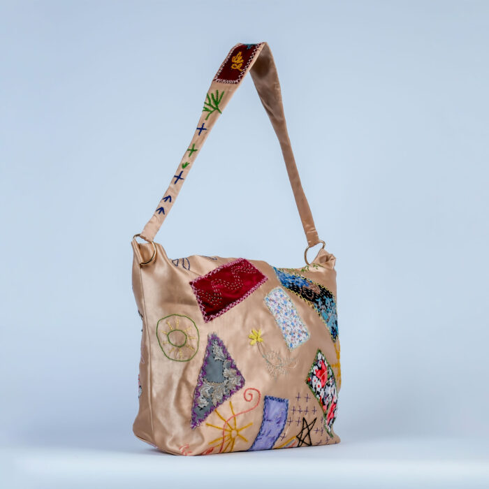 Bal Köpüğü Omuz Çantası – %100 İleri Dönüşüm Japon Boro Çanta - Görsel 3