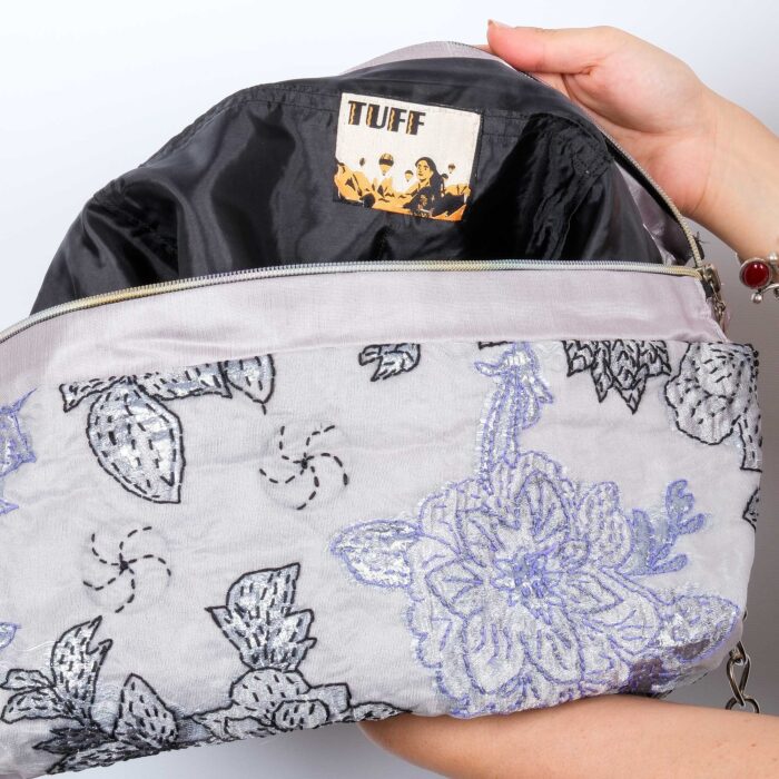 Çiçek Nakışlı Zarif Omuz Çantası – %100 El Emeği, Detaylı İşçilik - Görsel 8