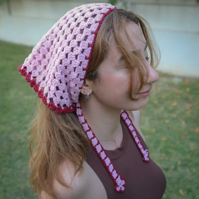 çiçekli örgü bandana