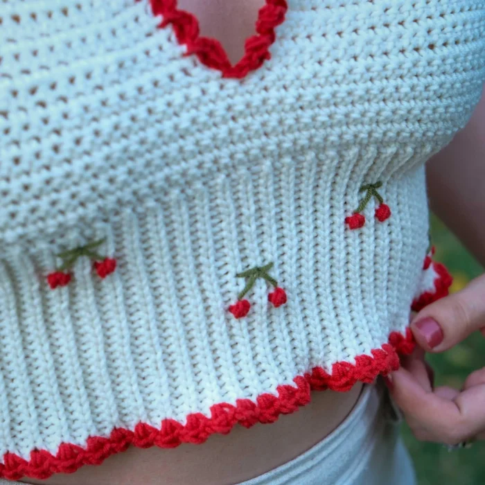 Kirazlı Crop Top – Bild 7