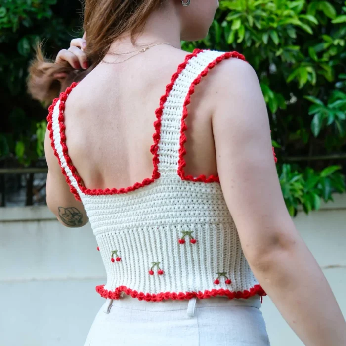 Kirazlı Crop Top – Bild 2
