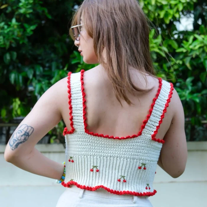 Kirazlı Crop Top – Bild 4