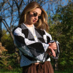 Siyah Beyaz Mozaik Üçgen Desenli Hırka - Görsel 6