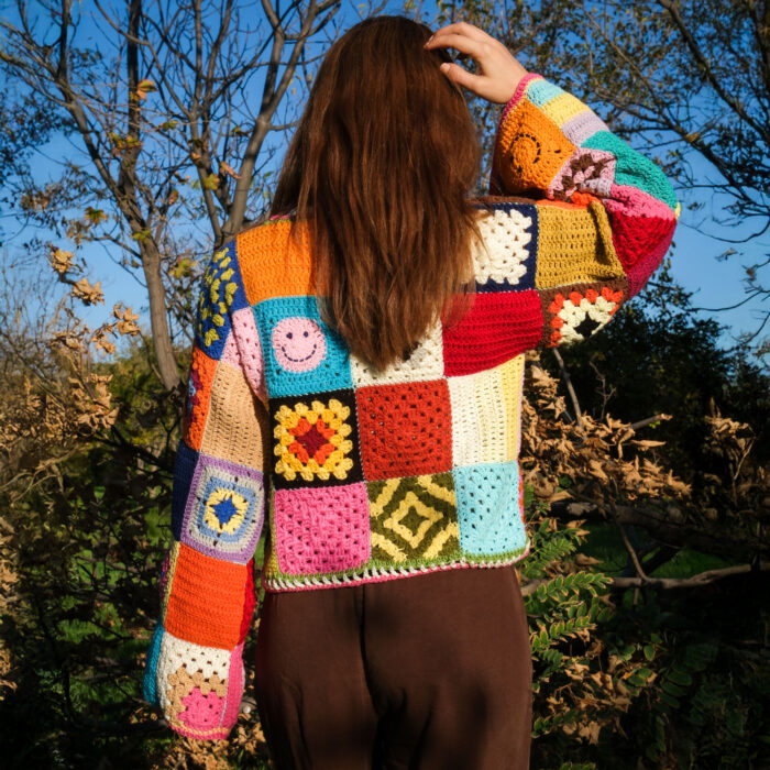 Neşeli Kareler Örgü Hırka - Görsel 8