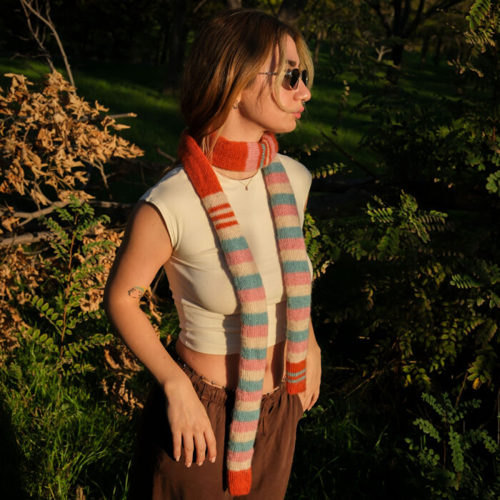 Özelleştirilebilir Pastel Çizgili Örgü Atkı – Image 6