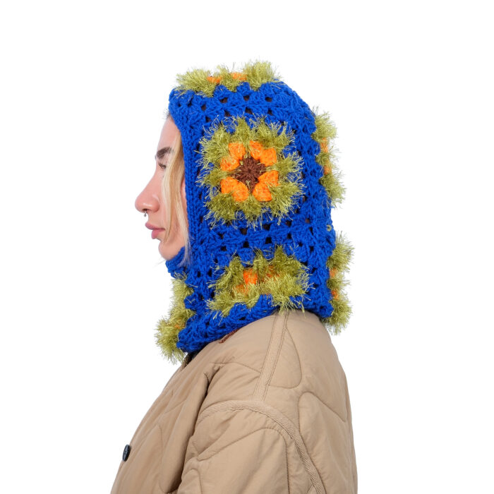 Çiçek Desenli Püsküllü Balaklava – Image 3